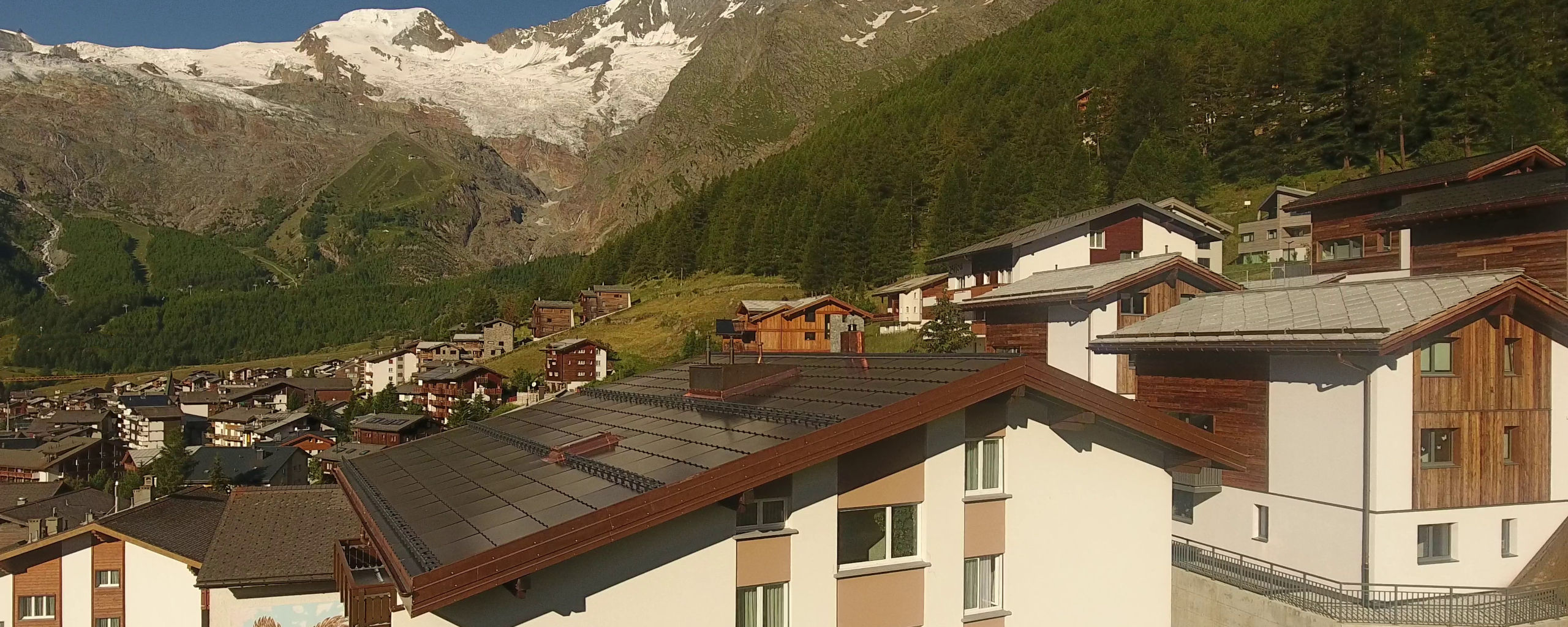 ferienwohnungen apartments azur saas fee pv anlage umbau 2023 1